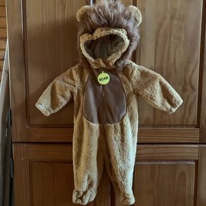 3-6 month lion costume